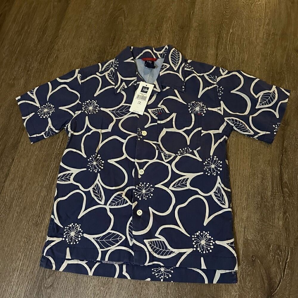 Gap Boys New With Tags Blue Hawaiian Floral Button up Navy Shirt Size XS 4